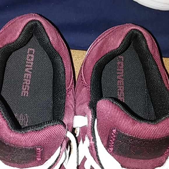 Converse - Picture 4 of 4